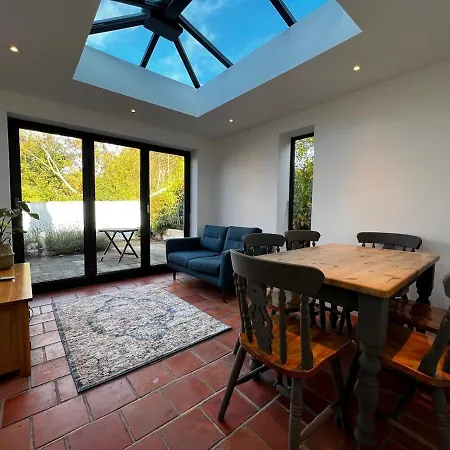 Vakantiehuis Country Close To The Sea *