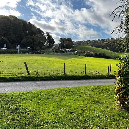 Country Close To The Sea * Scarborough