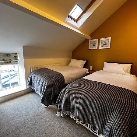 Country Close To The Sea