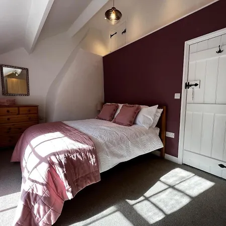 Country Close To The Sea