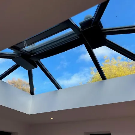 Country Close To The Sea *